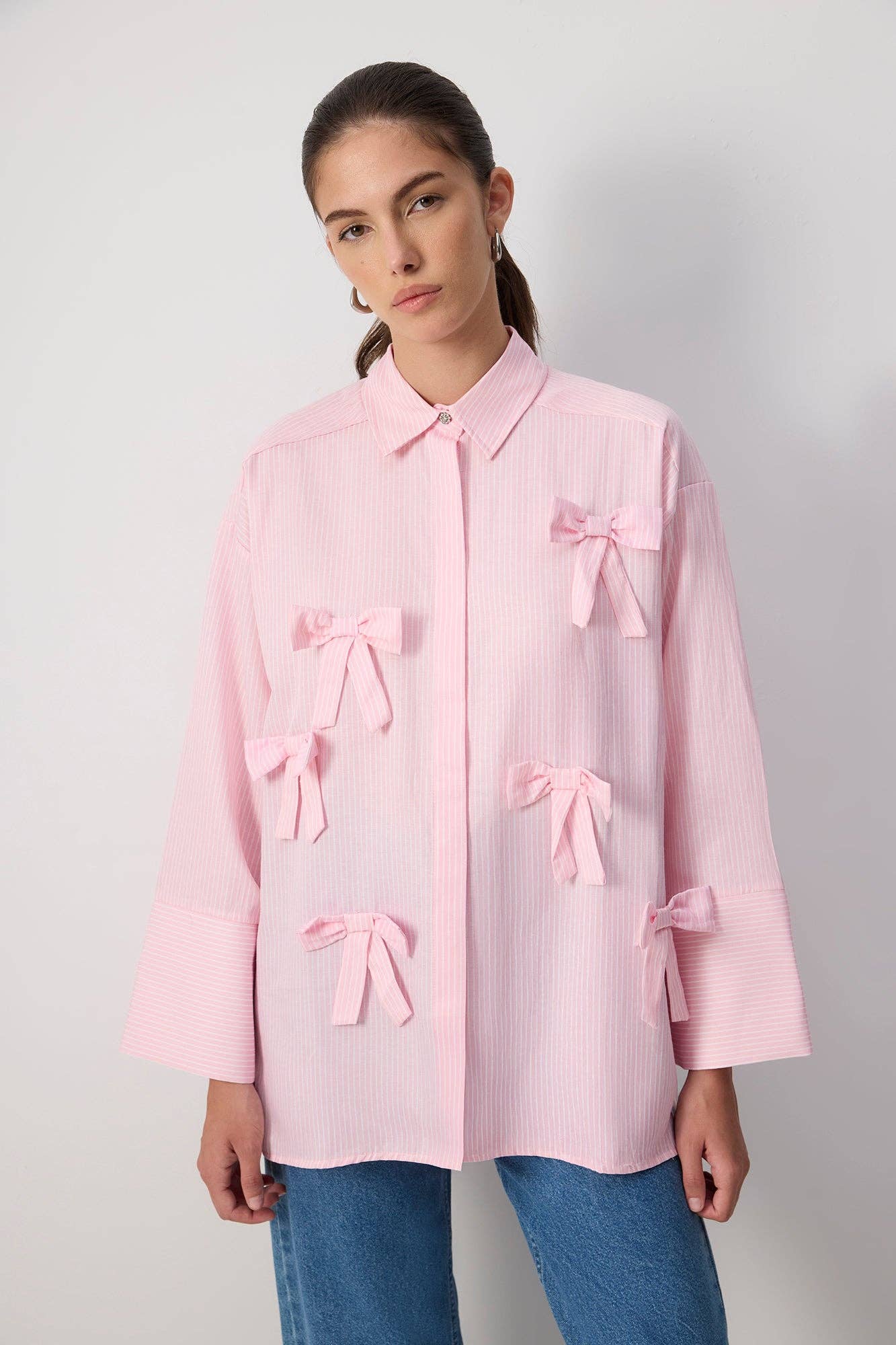 PINK STRIPED COTTON SHIRT WITH BOW APPLIQUES