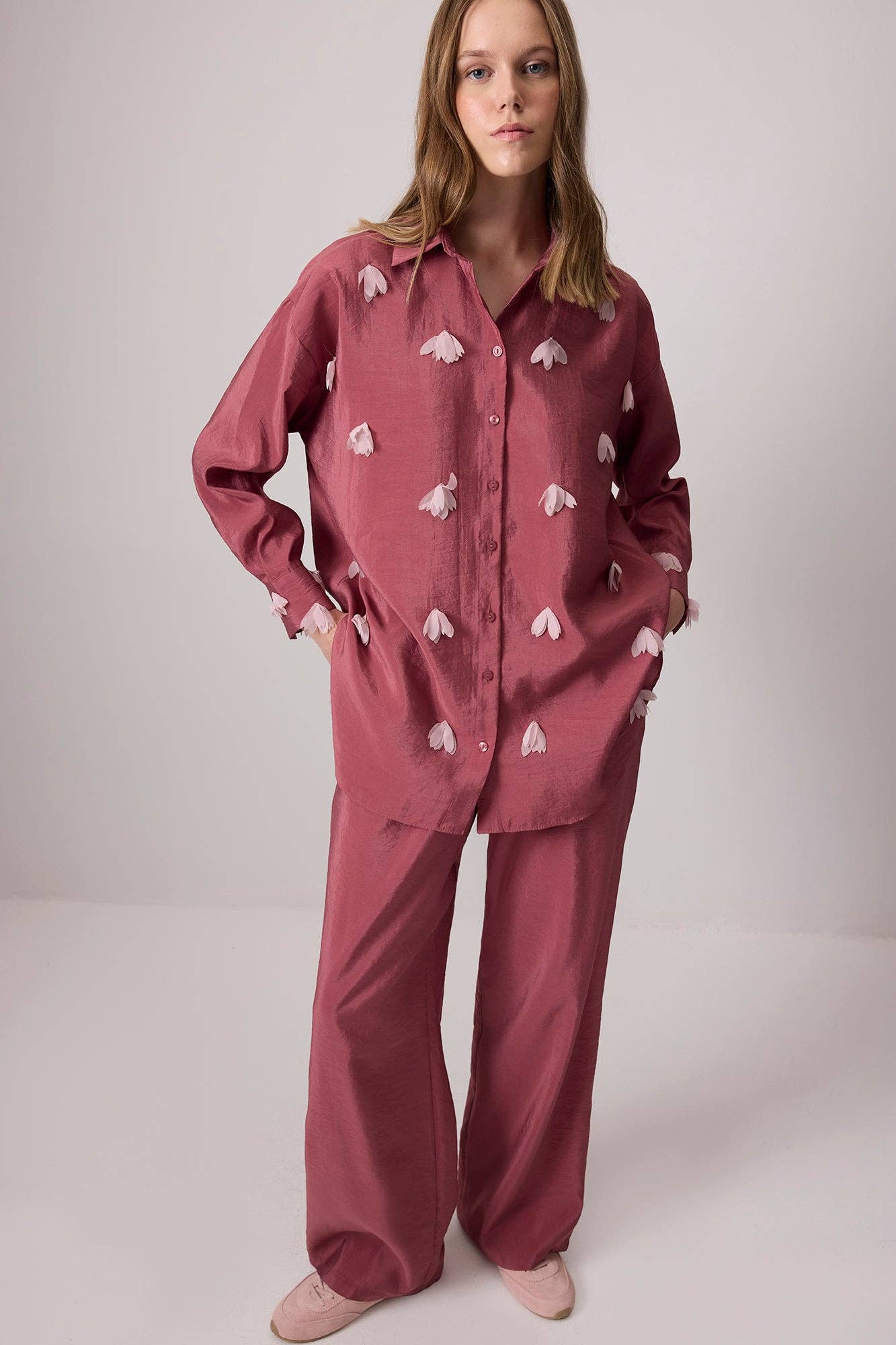 Embroidered Mesh Flower Shirt: Pink