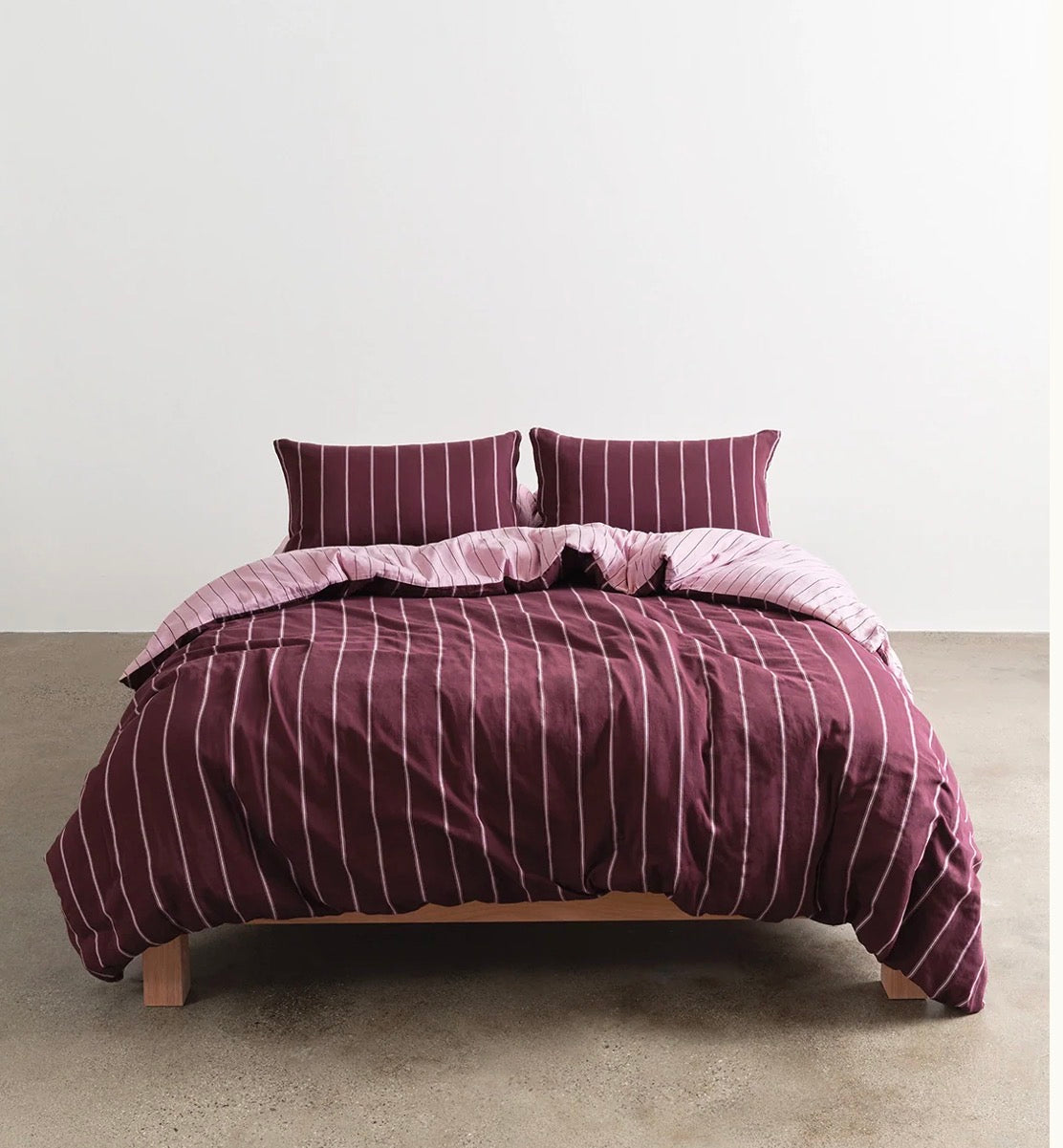Hommey Mulberry/ Aster Quilt Cover