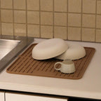 Folding Silicone Drying Mat Large w/ Drainage Mouth