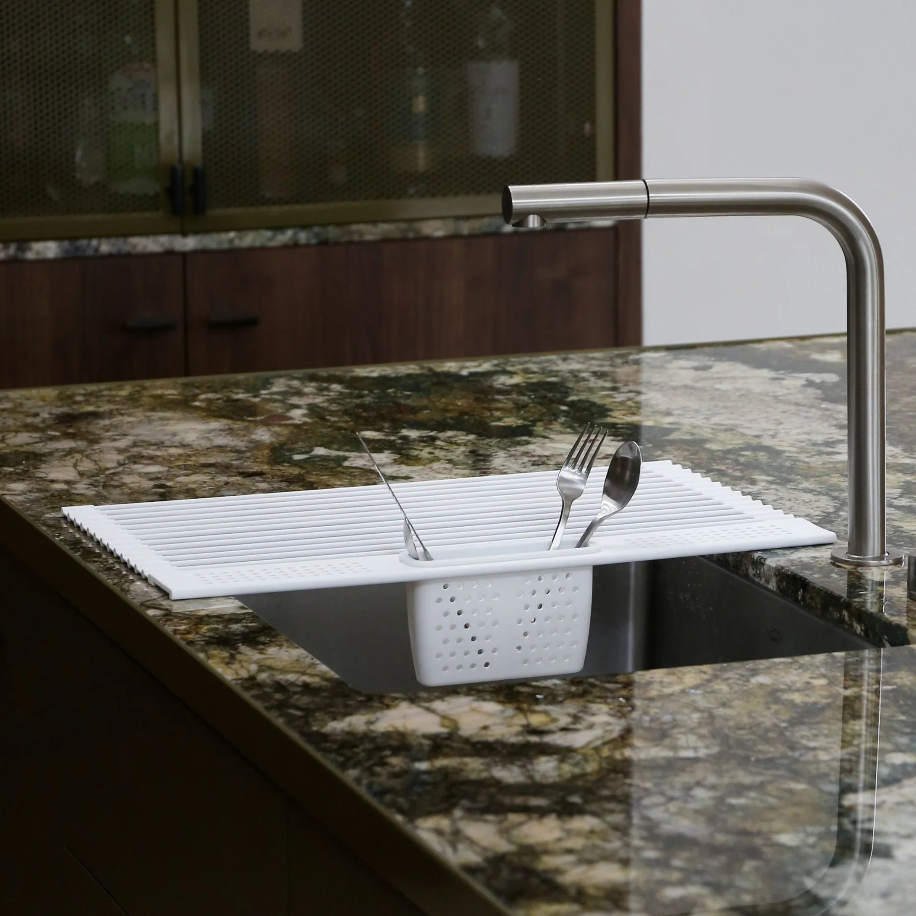 Folding Dish Rack w/ Cutlery Holder