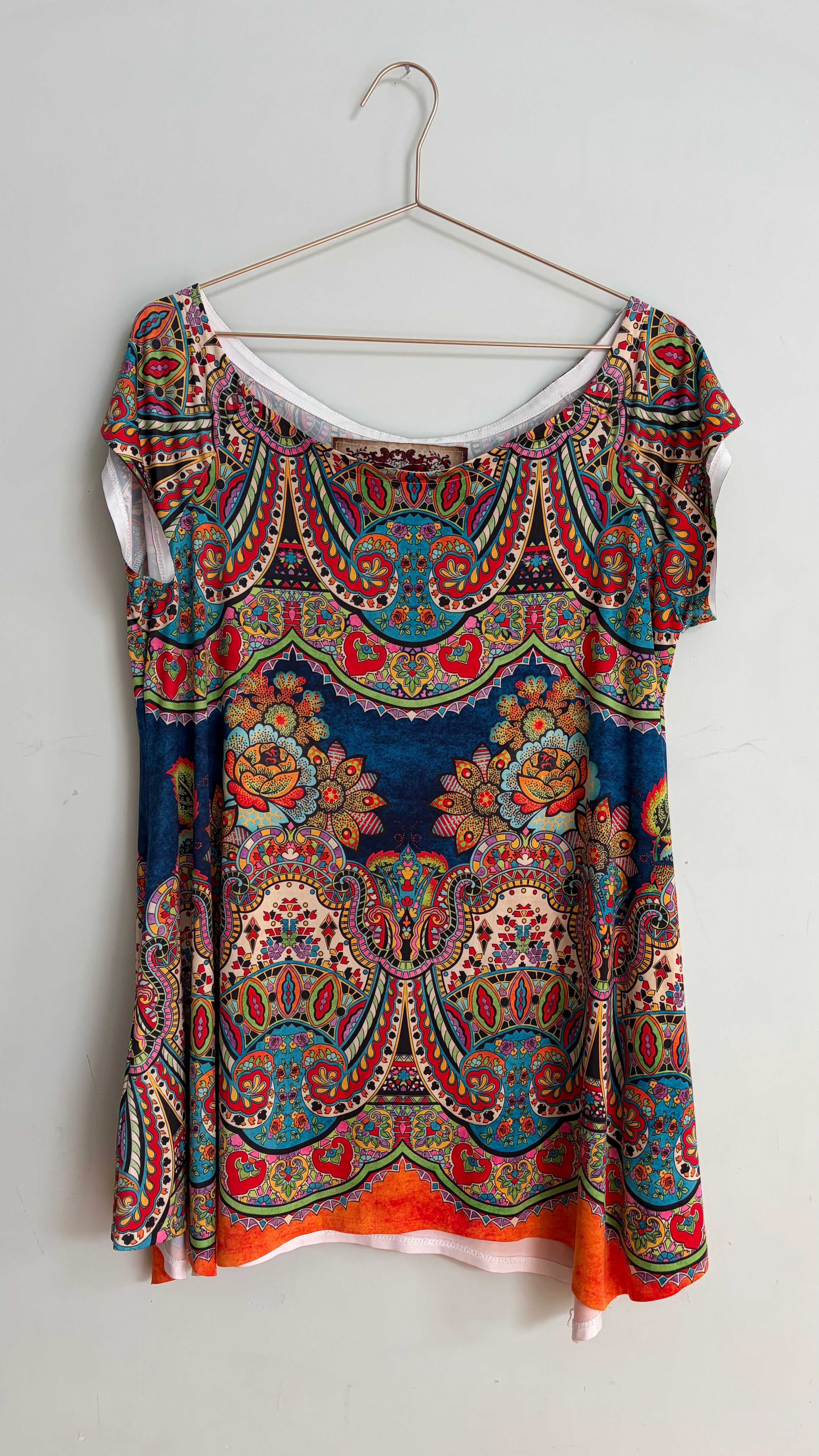Amma Paisley T'shirt - XL