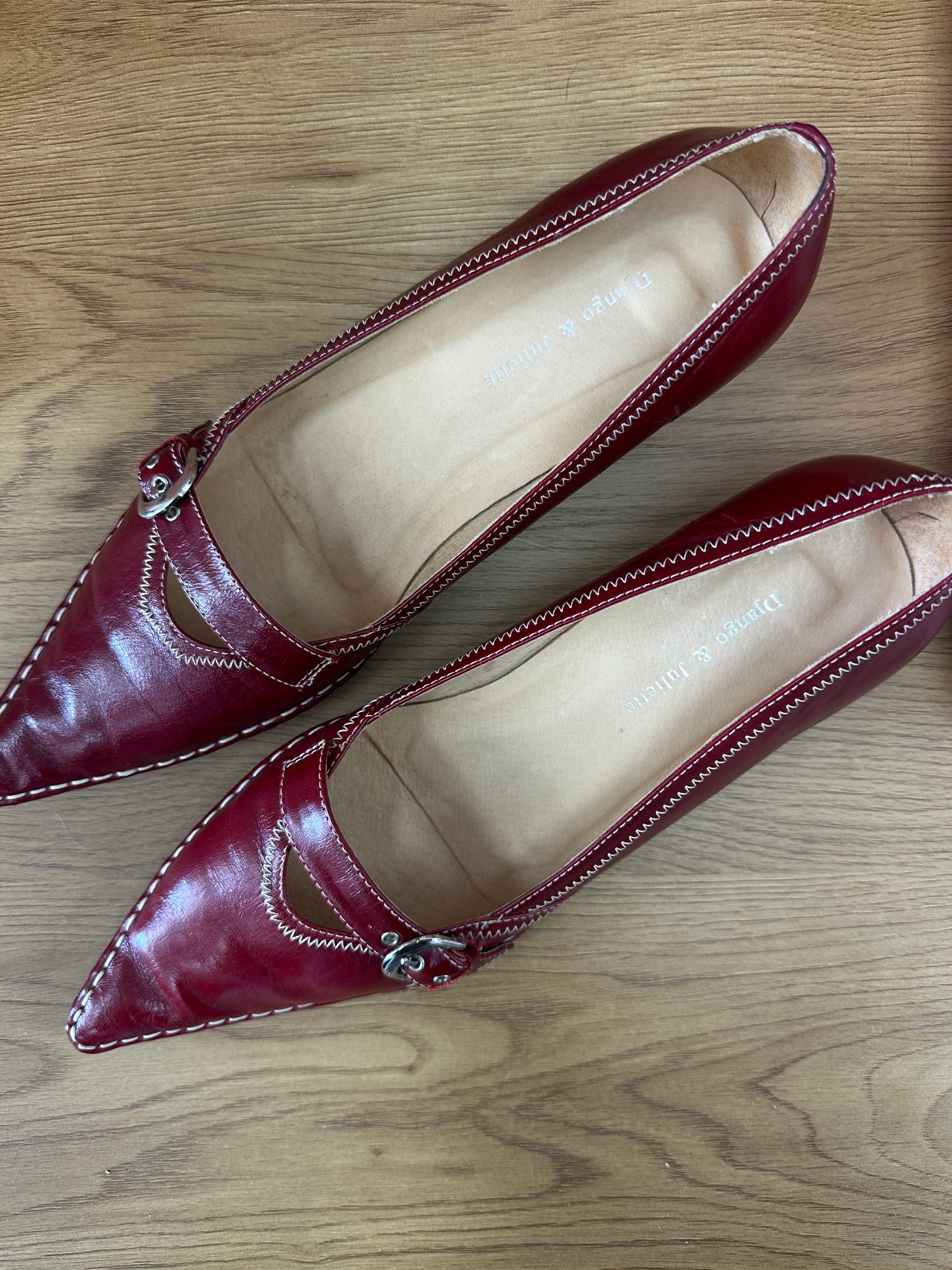 Django and Juliette Red Pointy Toe Shoes (never worn) - 41