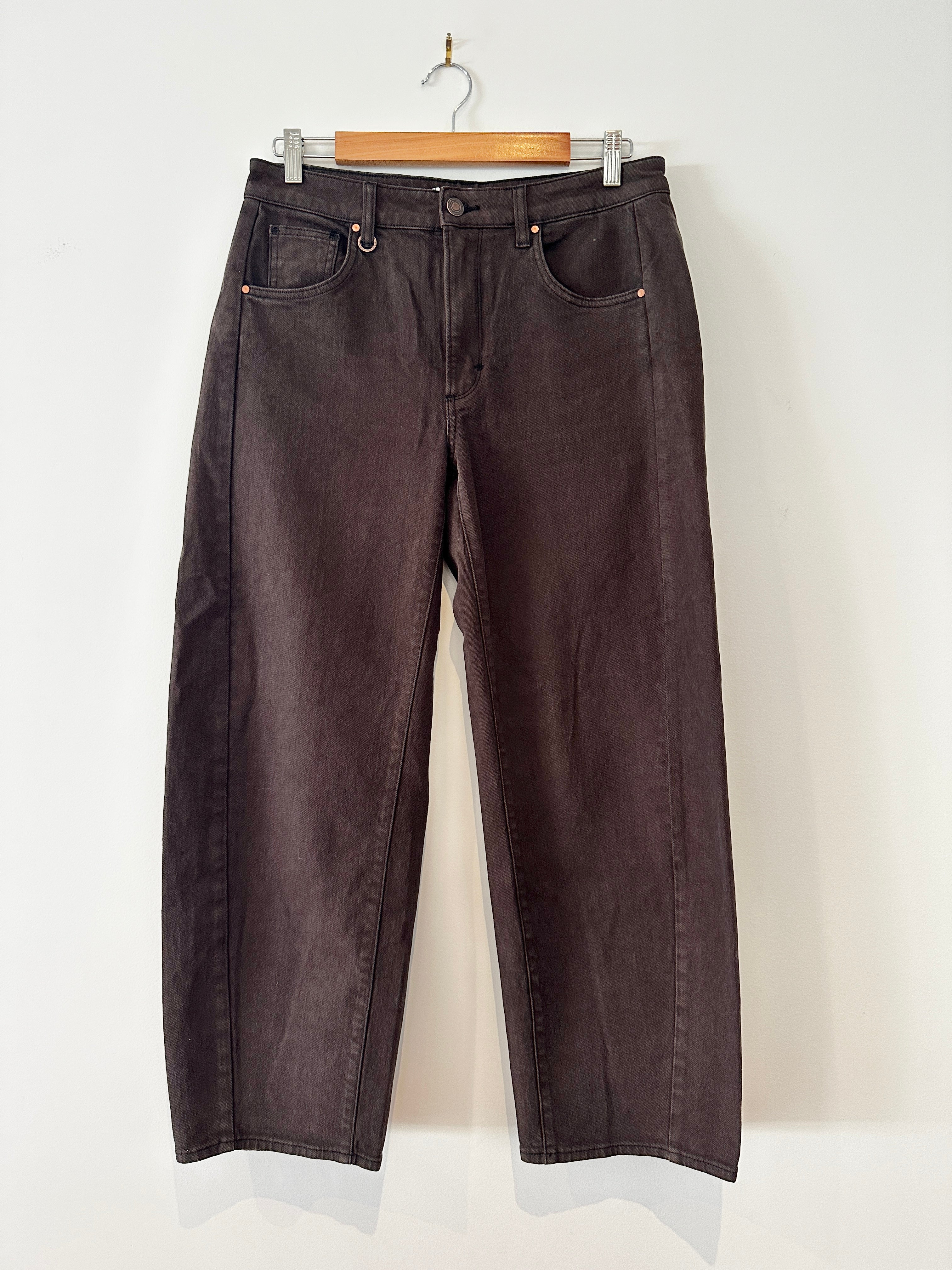 Neuw Amber Barrel Leg Jean Chocolate - 28:30 (10)