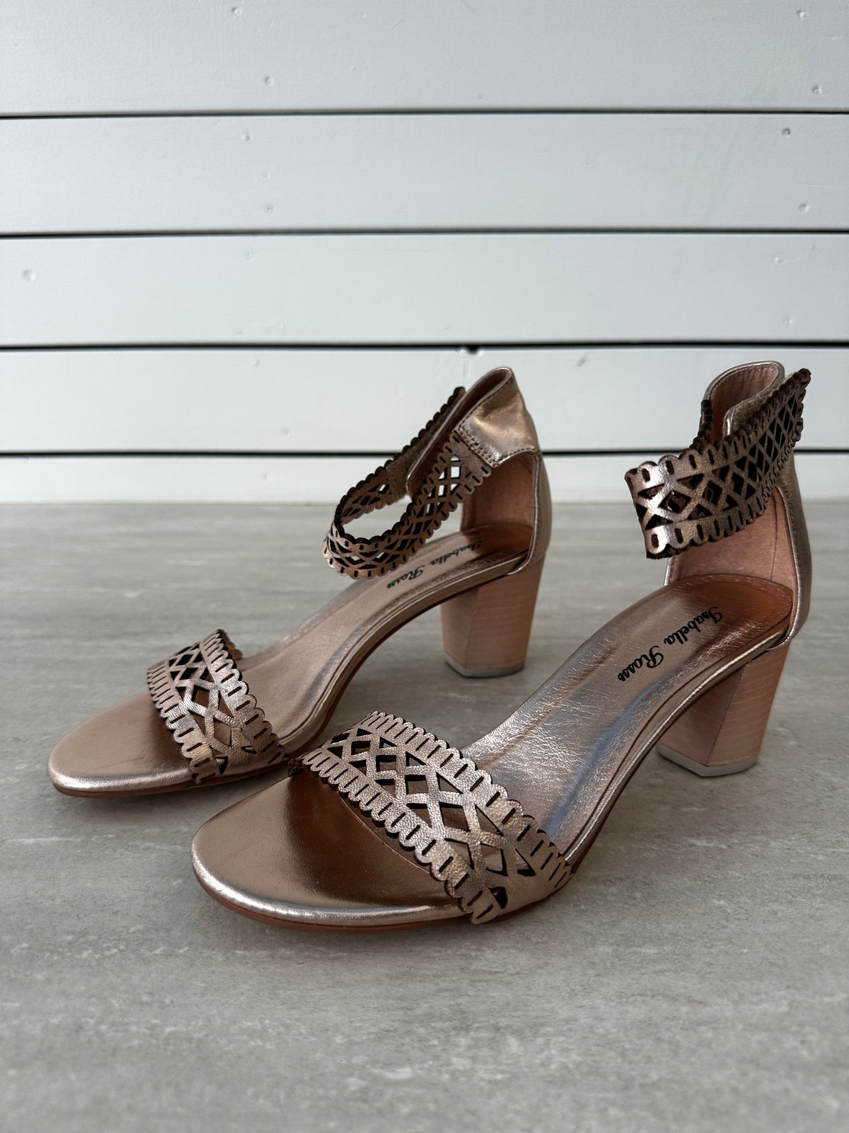 Isabella Rossi Candace Rose Gold Leather - 38