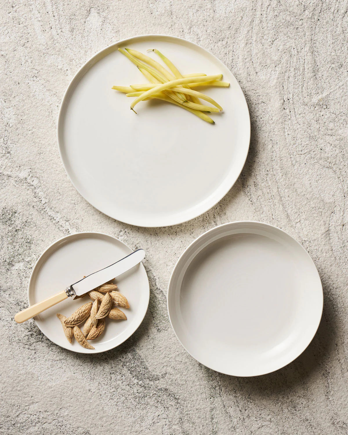 DINNER SET 12 PIECE - WHITE MAKE & MADE