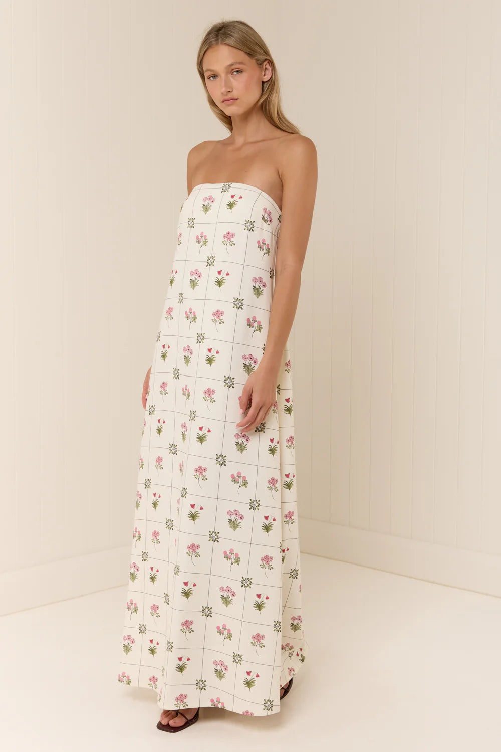 Alessia Dress Flower Ceramics
