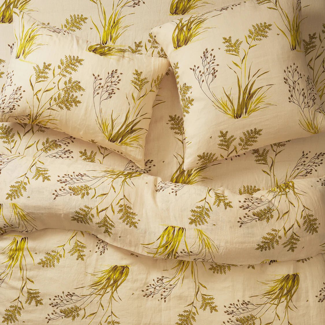 Adelyn Linen Pillowcase Set